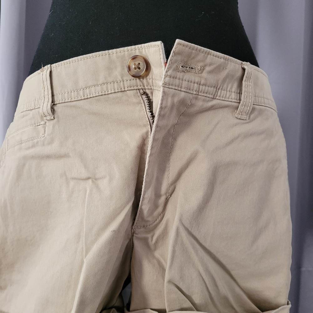 Shorts - Picture 6 of 6